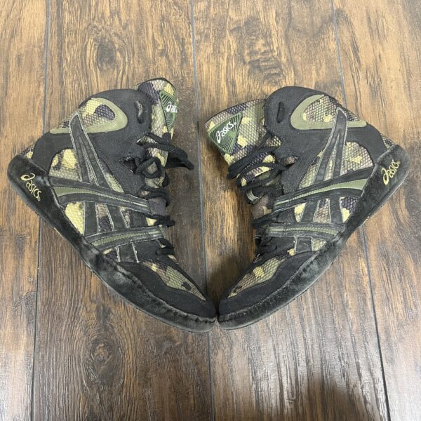 camo asics pursuit 1 wrestling shoes