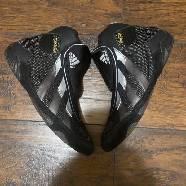 black silver and gold adidas john smith matwizard 2 wrestling shoes