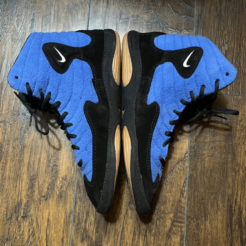 nike red white and blue wrestling shoes