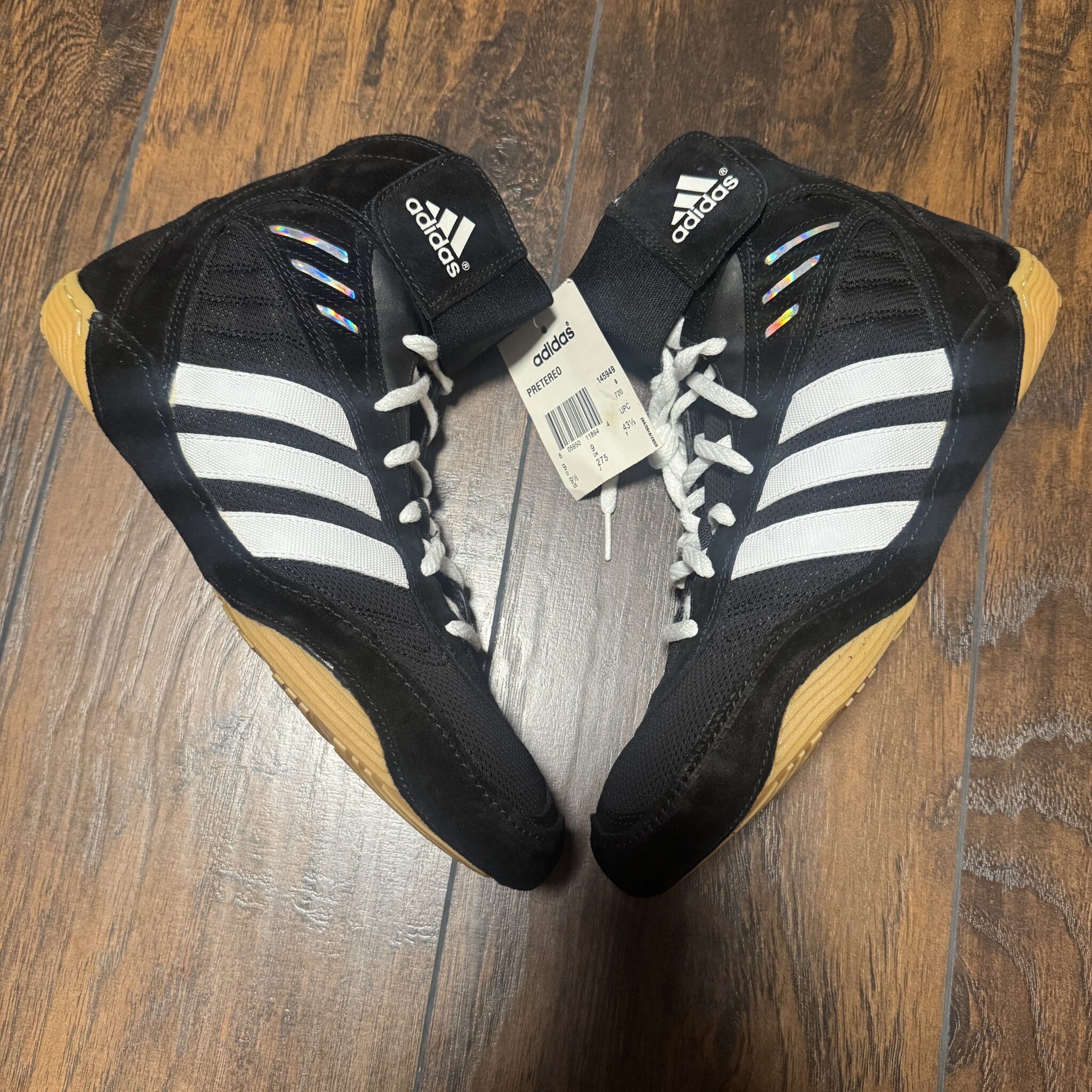 adias pretereo wrestling shoes black and white